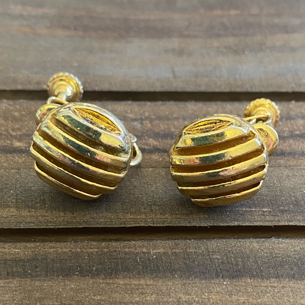 Vintage Roget Gold Tone Stud Clip Back Earrings